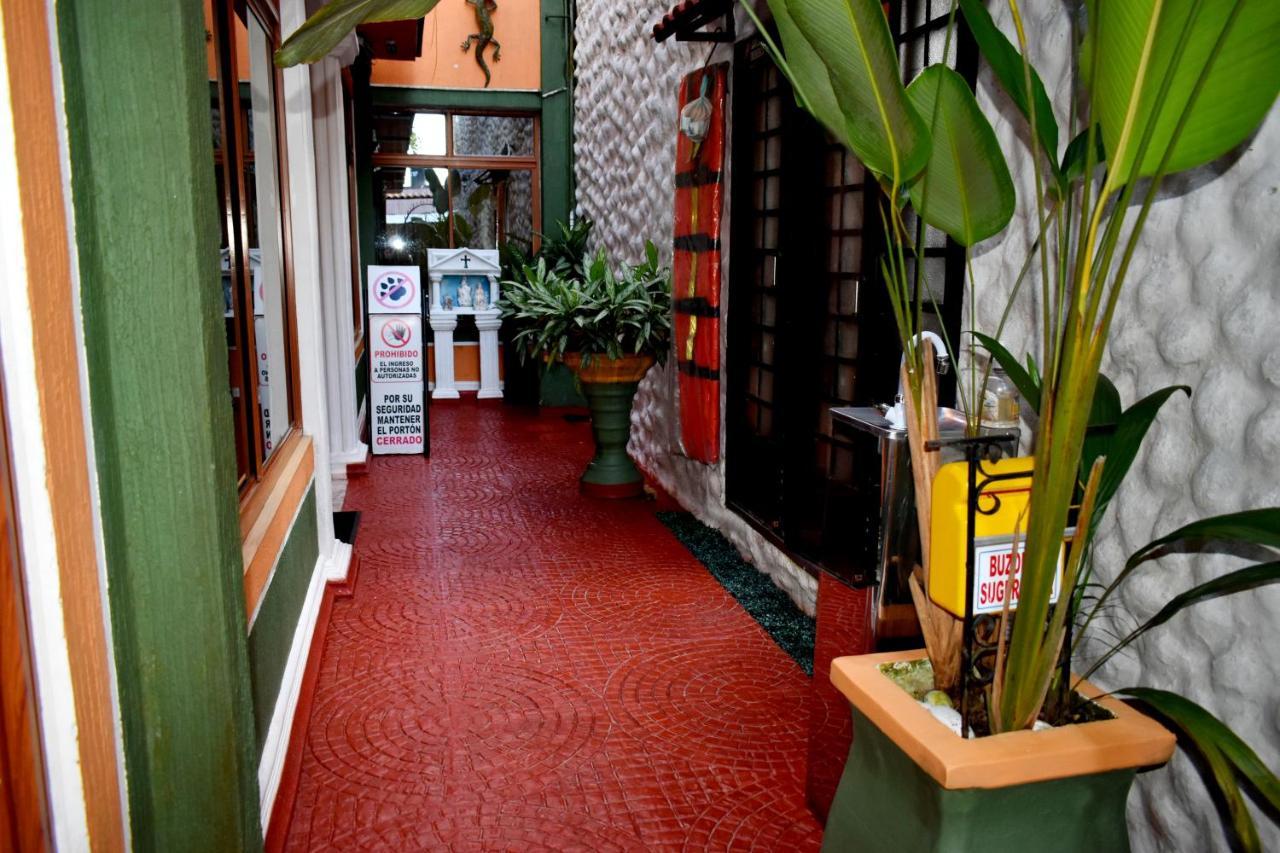 Apartahotel Tierras Amazonicas Letícia Exterior foto