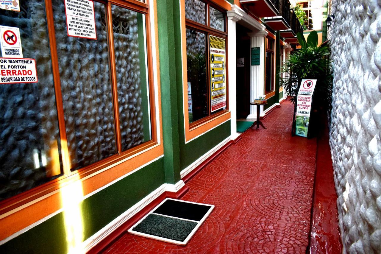 Apartahotel Tierras Amazonicas Letícia Exterior foto